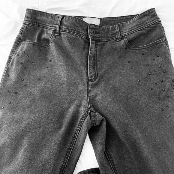 CHICIOS JEANS Washed Grey Color Subtle Black Rhinestone Pocket Sz 1 R - Picture 2 of 12
